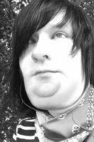EmoHoernRockz mit gefühlten 150kg mehr, dank FatBooth EmoHoernRockz mit gefühlten 150kg mehr, dank FatBooth