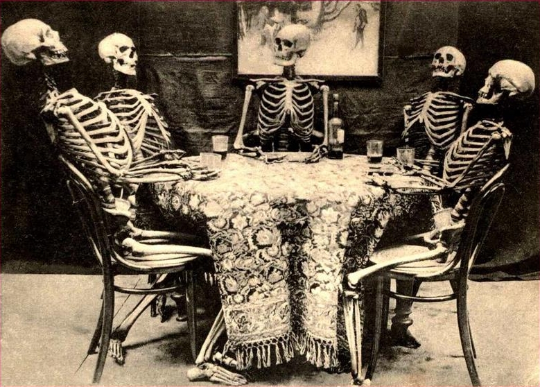 Flickr: WE INTERRUPT THIS PHOTOSTREAM TO BRING YOU THE FOLLOWING SPECIAL REPORT FROM FLICKr'S TECHNICAL SUPPORT STAFF