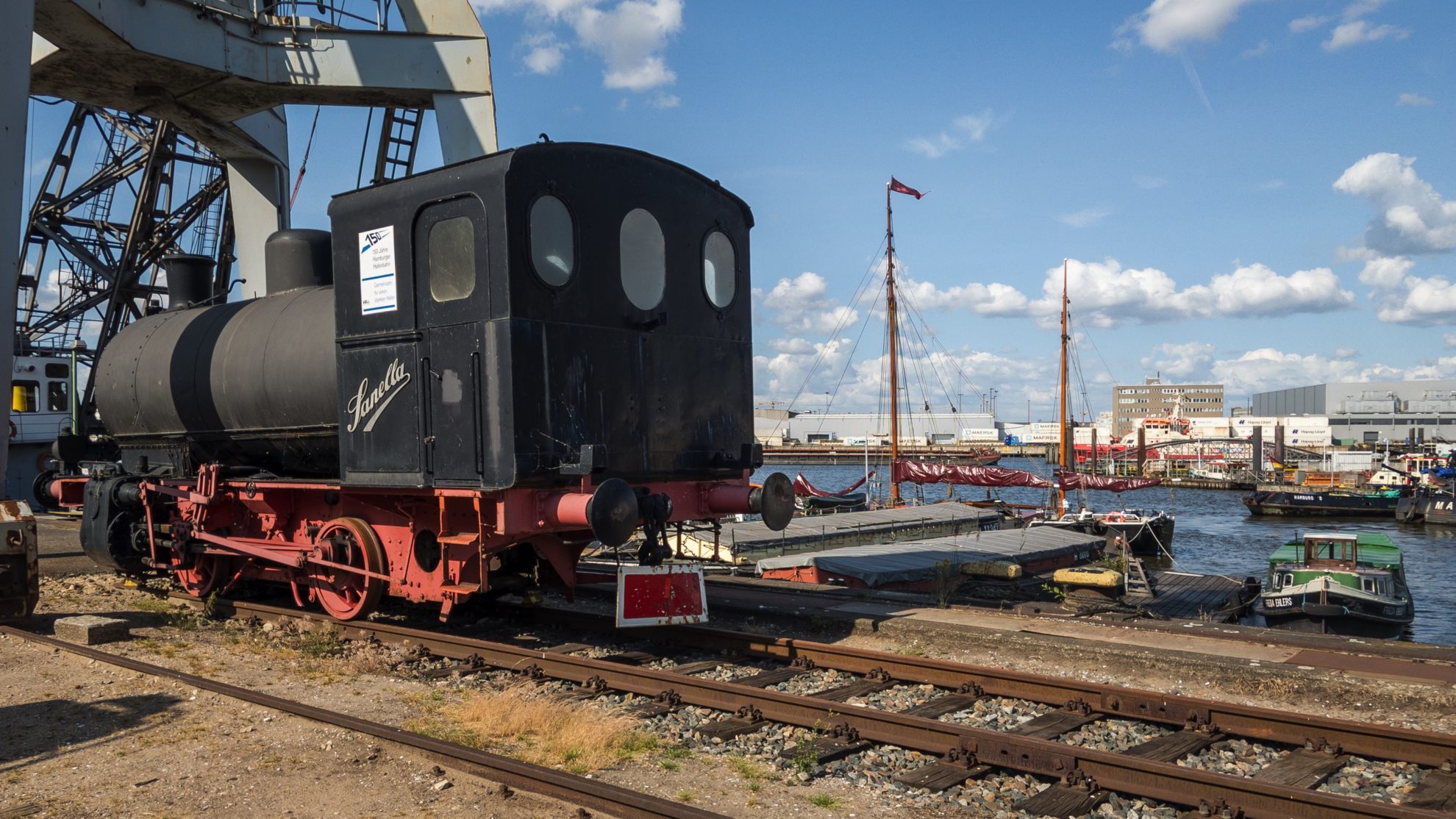 Alte Dampflok am Hafenmuseum