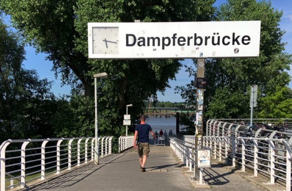 Dampferbrücke Finkenwerder