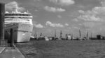 Hapag Lloyd Cruises Ships MS Europa 2 und Hanseatic Nature - Black& White